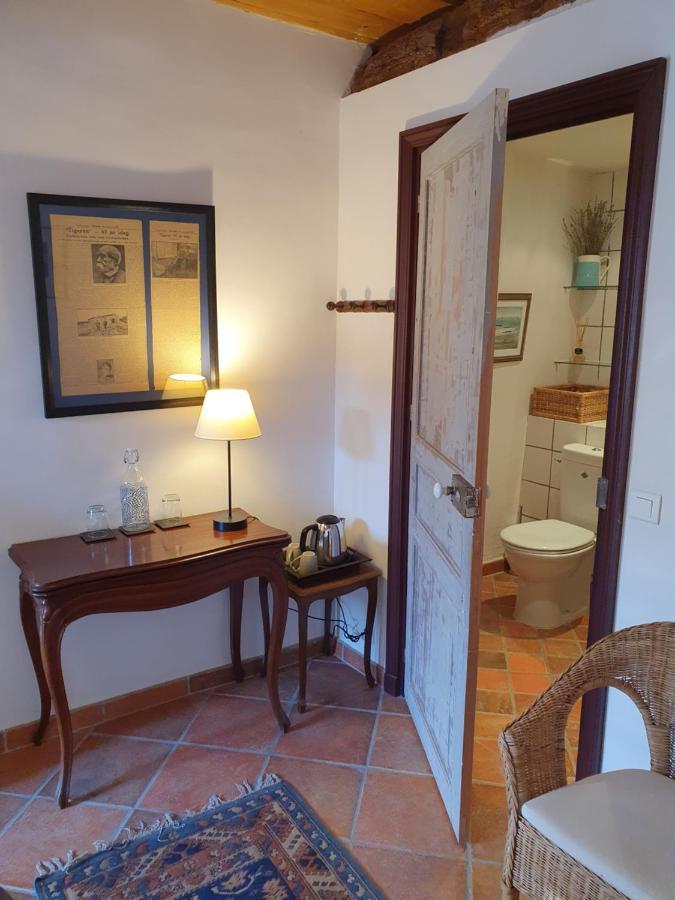 La Maison Provencale Pensión La Roquebrussanne