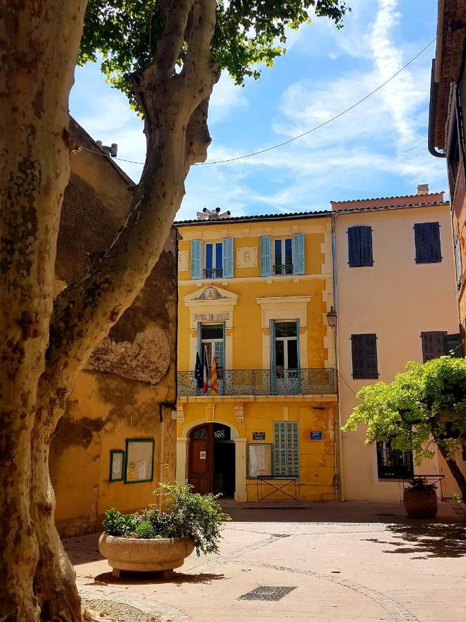 La Maison Provencale Pensión *